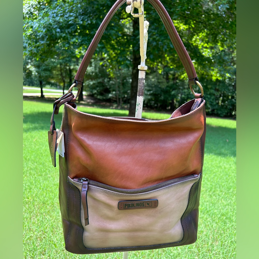 Pikolinos Nwt Tricolored Leather Hobo Handbag